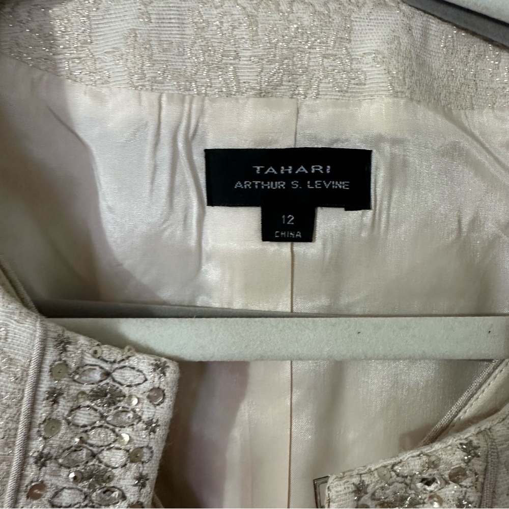 Tahari Mother of the Bride Cream Dress with Jacket - Picture 7 of 13